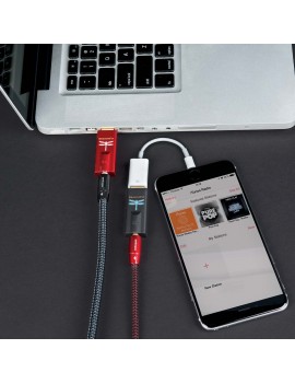 AudioQuest DragonFly Red